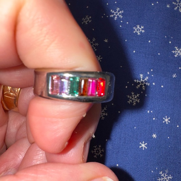 2016- New Stainless Steel Silver Band Shiny Rhinestones Ring Size 9 - Picture 11 of 11